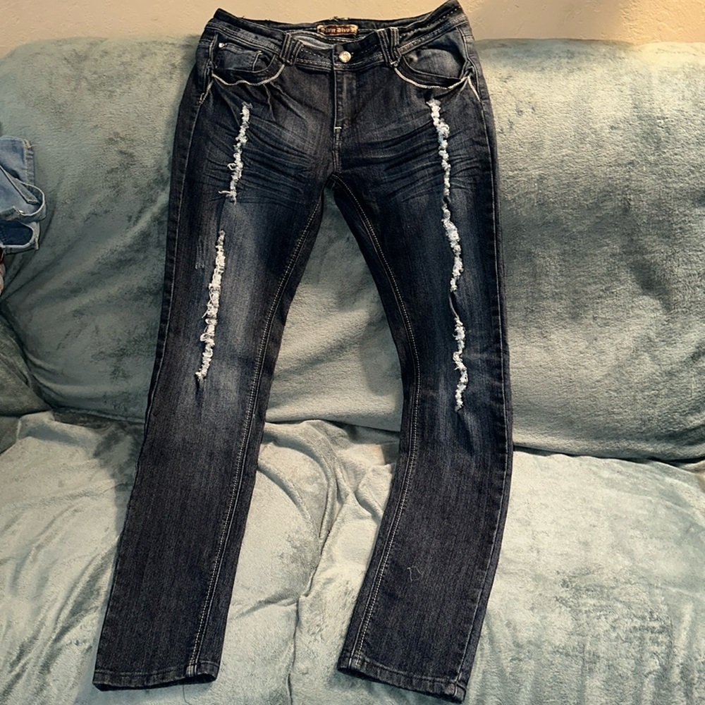 Silver diva size 15 distressed skinny jeans